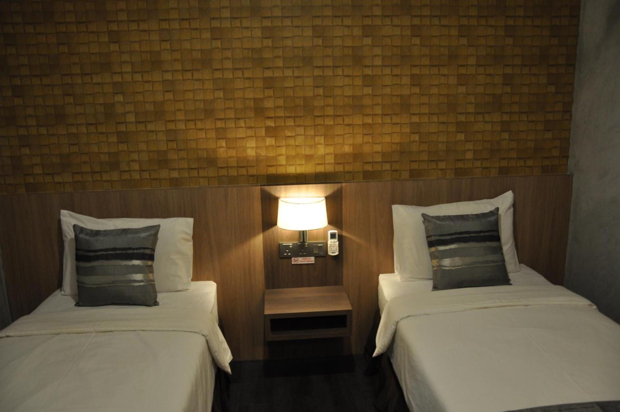 Valya Hotel, Ipoh Exteriör bild